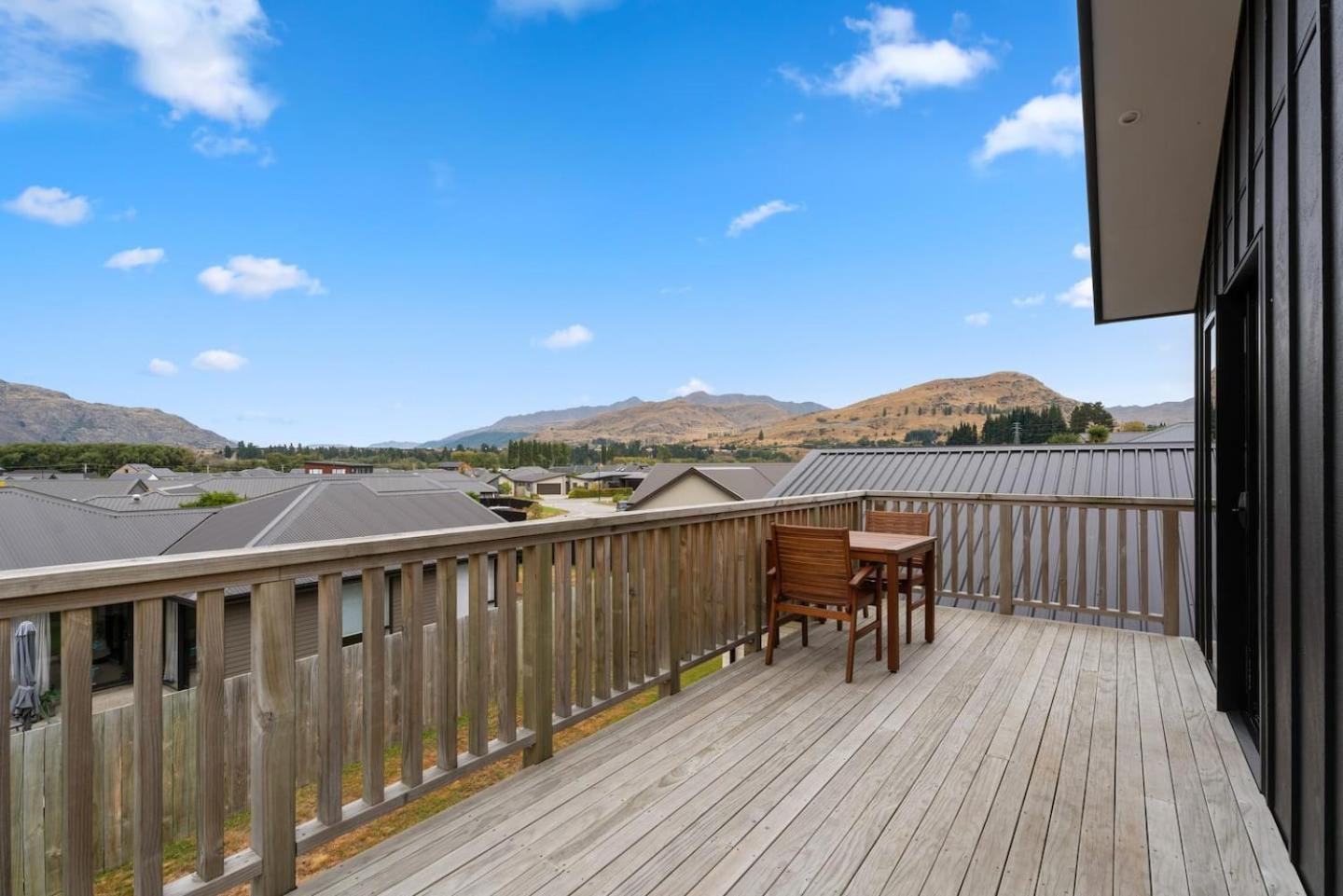 Modern Apartment With Coronet & Remarkables Views Κουίνσταουν Εξωτερικό φωτογραφία
